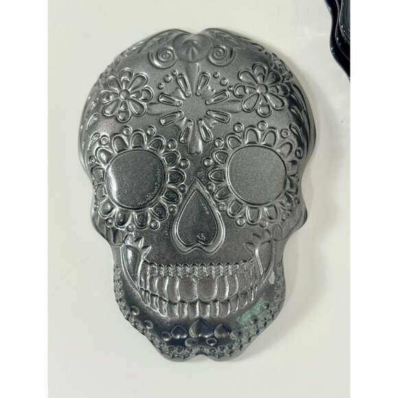 Akcam Silver~Grey Sugar Skull Turkish Glass Side Plates ~ Set of 4 - Picture 9 of 13